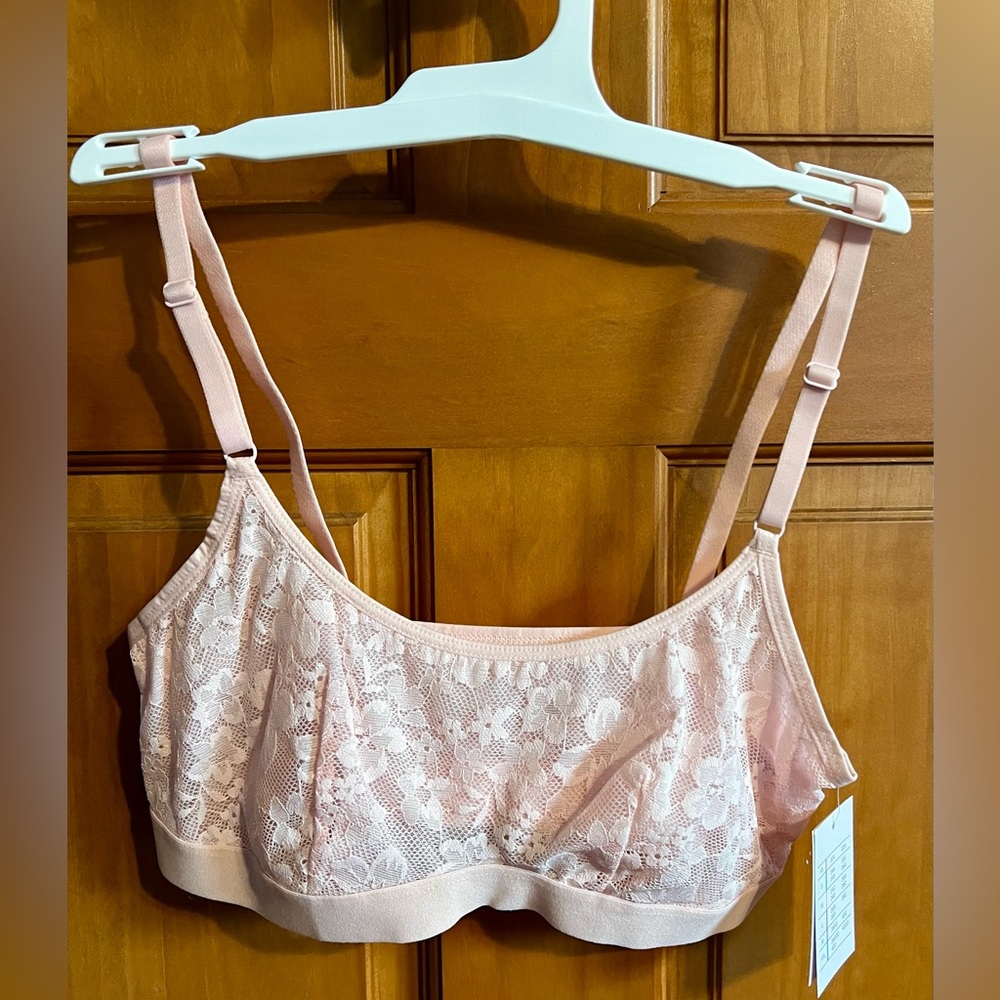Auden Lace Floral Bralette in Light Pink
